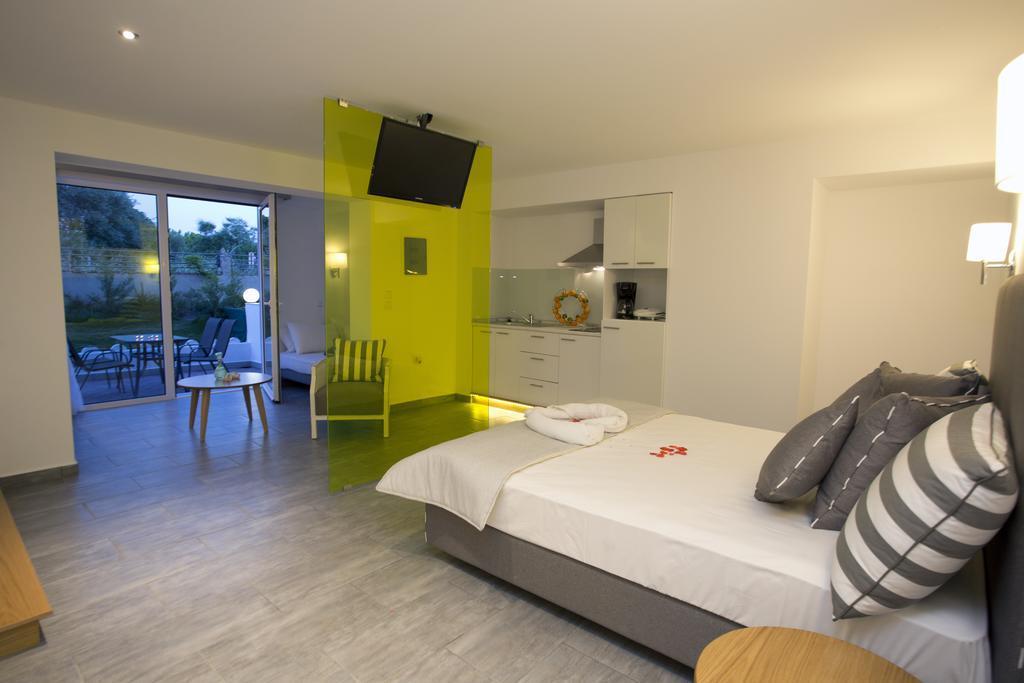 Kapahi Seaview Hotel Apartments Potos Buitenkant foto