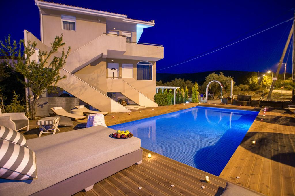 Kapahi Seaview Hotel Apartments Potos Buitenkant foto